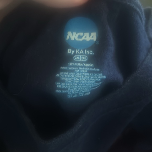 Auburn University lot- War Eagle - Picture 3 of 4